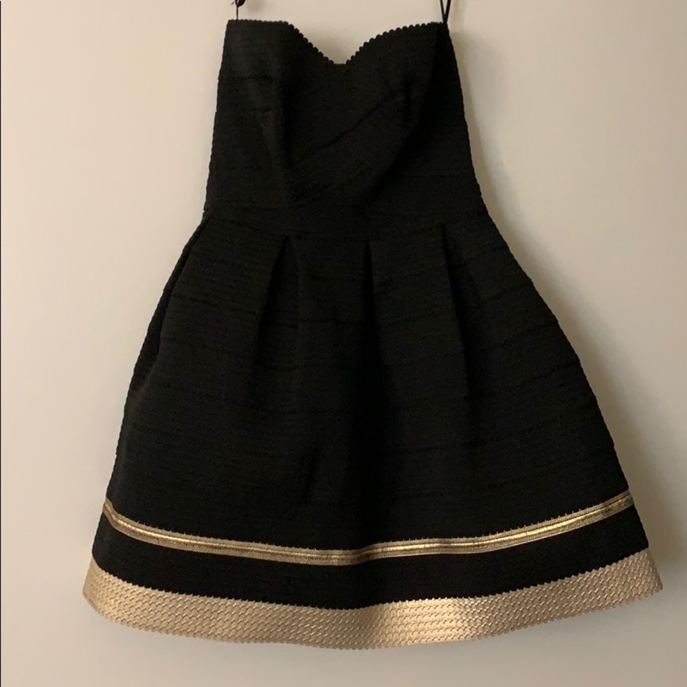 Sans Souci sweetheart black gold strapless dress